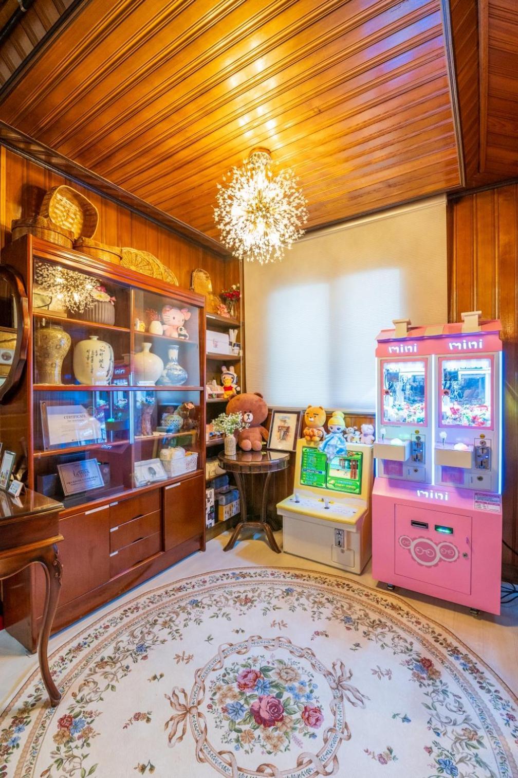 Apartment Station